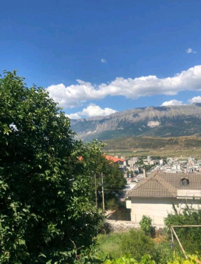 Miziriguesthouse Gjirokaster Exterior photo
